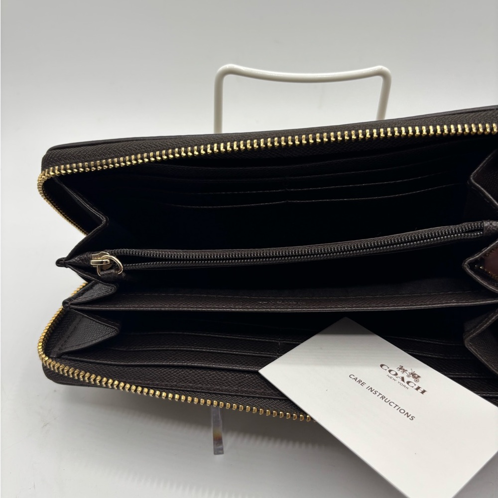 Coach Brown and Tan Signature Zip Wallet - Picture 9 of 13